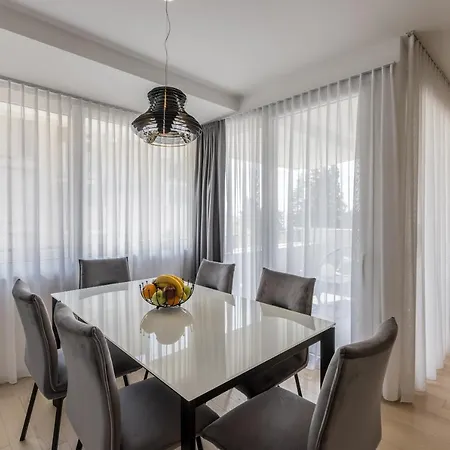 Beata Elegance Split