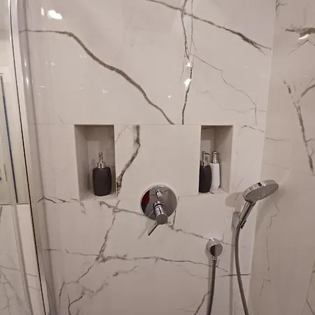 Beata Elegance Apartment *